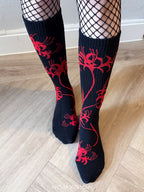 Spider Lily | Socks