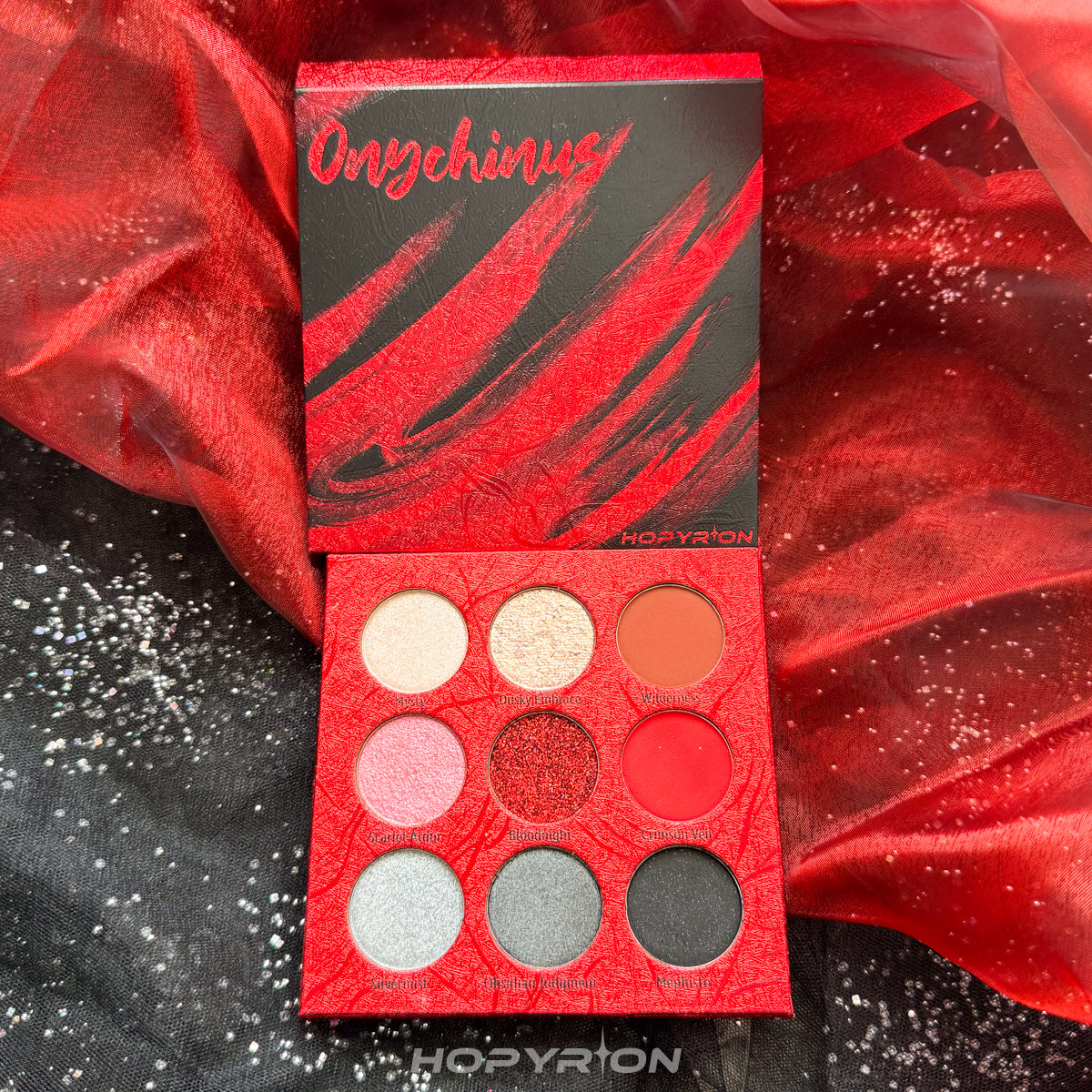 Onychinus | Makeup Palette