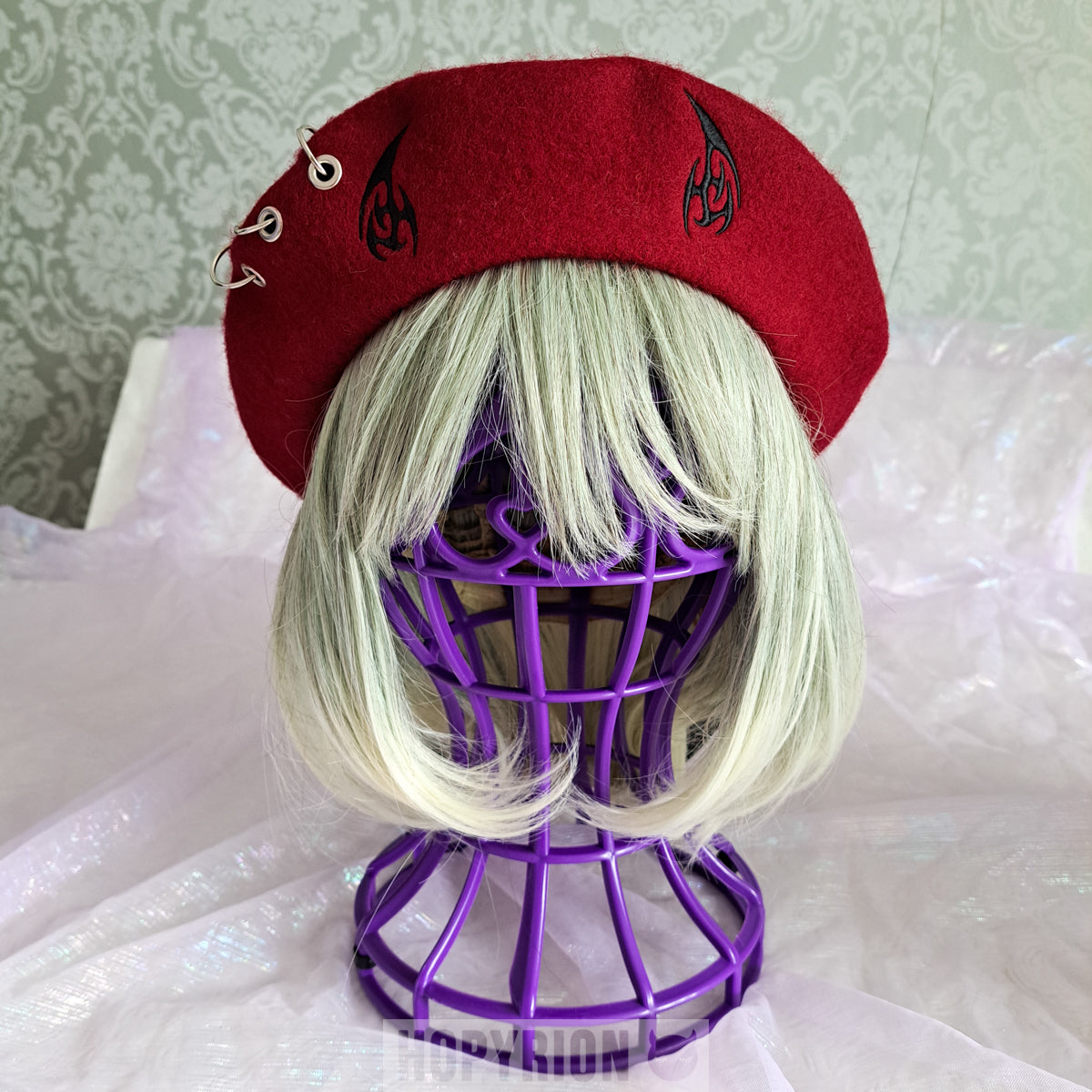 Winged Heart | Beret