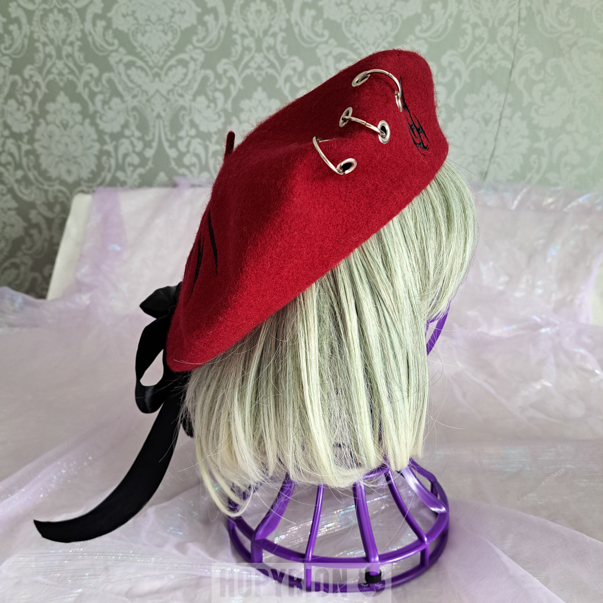 Winged Heart | Beret