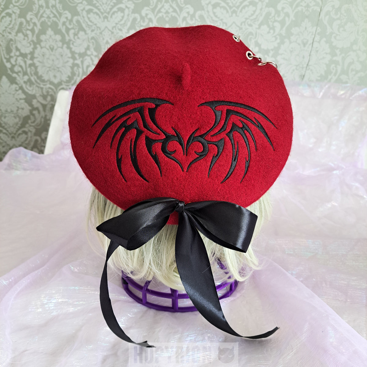 Winged Heart | Beret