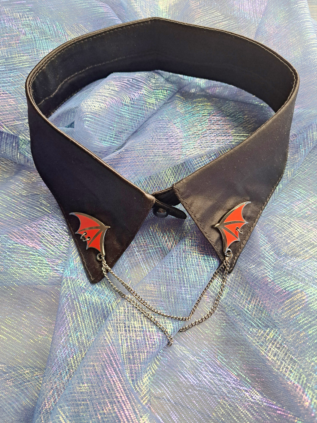 Angel X Devil | Chain Pin