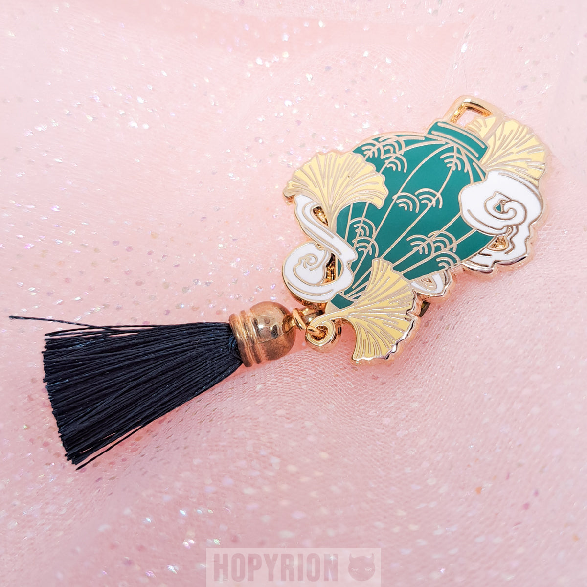 Ginkgo Lantern | Enamel Pin