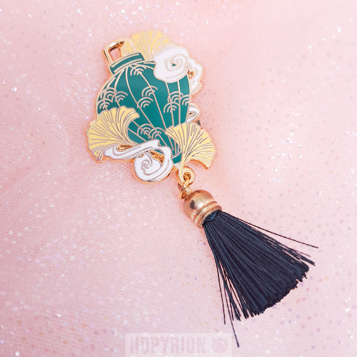 Ginkgo Lantern | Enamel Pin