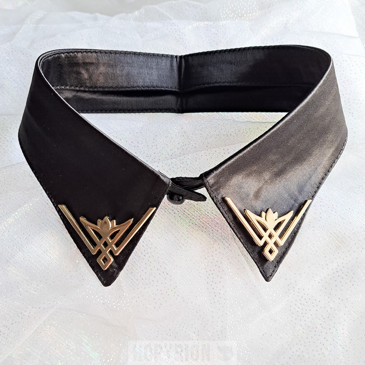 Lotus Collar | Pin Set
